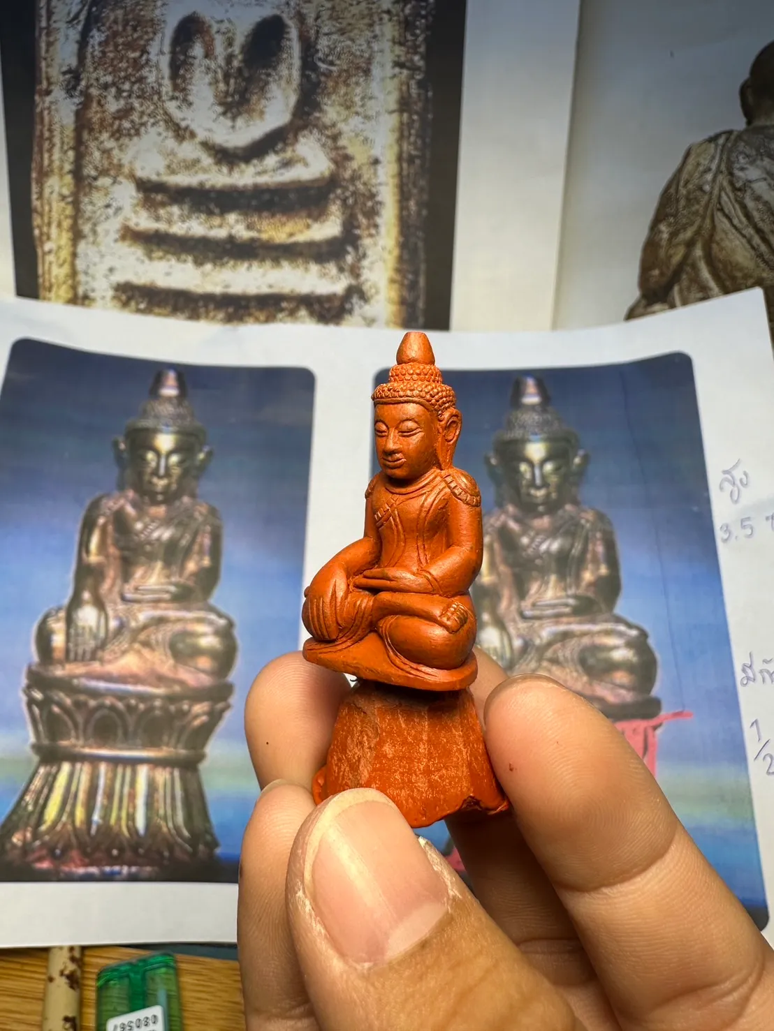 ปั้นขี้ผึ้งพระเล็กห้อยคอ #03