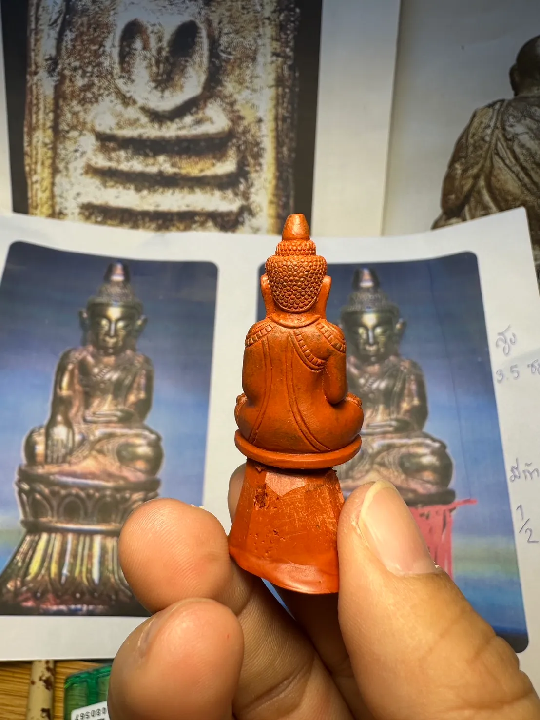 ปั้นขี้ผึ้งพระเล็กห้อยคอ #05